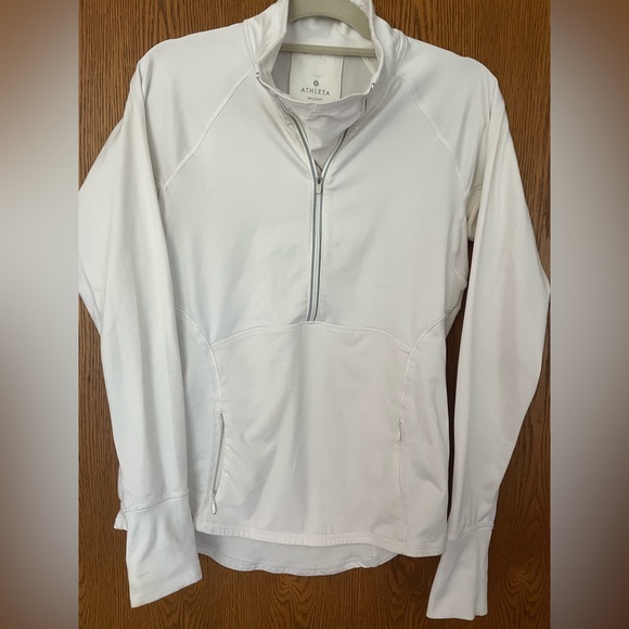 ✨ ATHLETA ✨ plush tech half zip pullover long sleeve with mesh neck inset - Picture 7 of 8